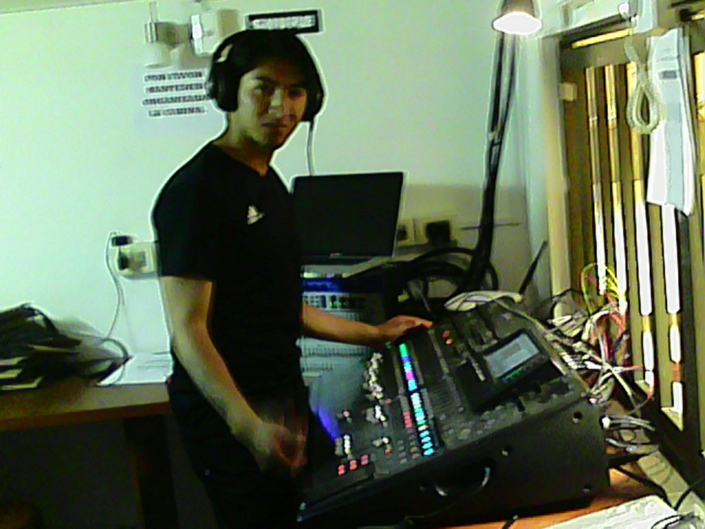 Behringer X32